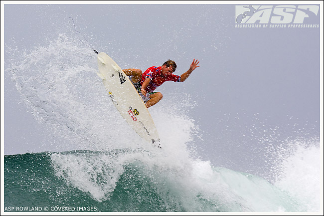 Taj Burrow Boost Mobile Pro 2008 Finals.  Credit ASP Tostee